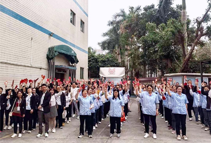 龍行龘龘，前程朤朤丨雅香麗化妝用品（深圳）有限公司龍運當頭，開工大吉！